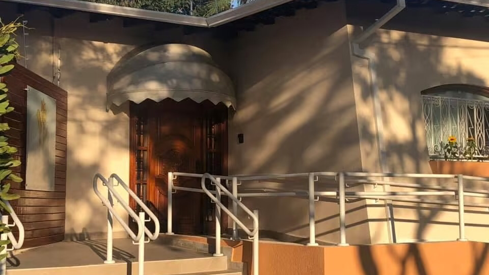 Girassol Residencial Sênior de Longa Permanência