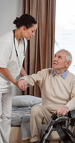 Kinaki Home Care - Atendimento domiciliar e hospitalar - Cuidadora de idosos - Cuidado familiar - Curso cuidador idosos - Foto 1