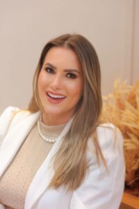 Dra. GAYA LILLI - Catanduva Geriatra e Gerontologia