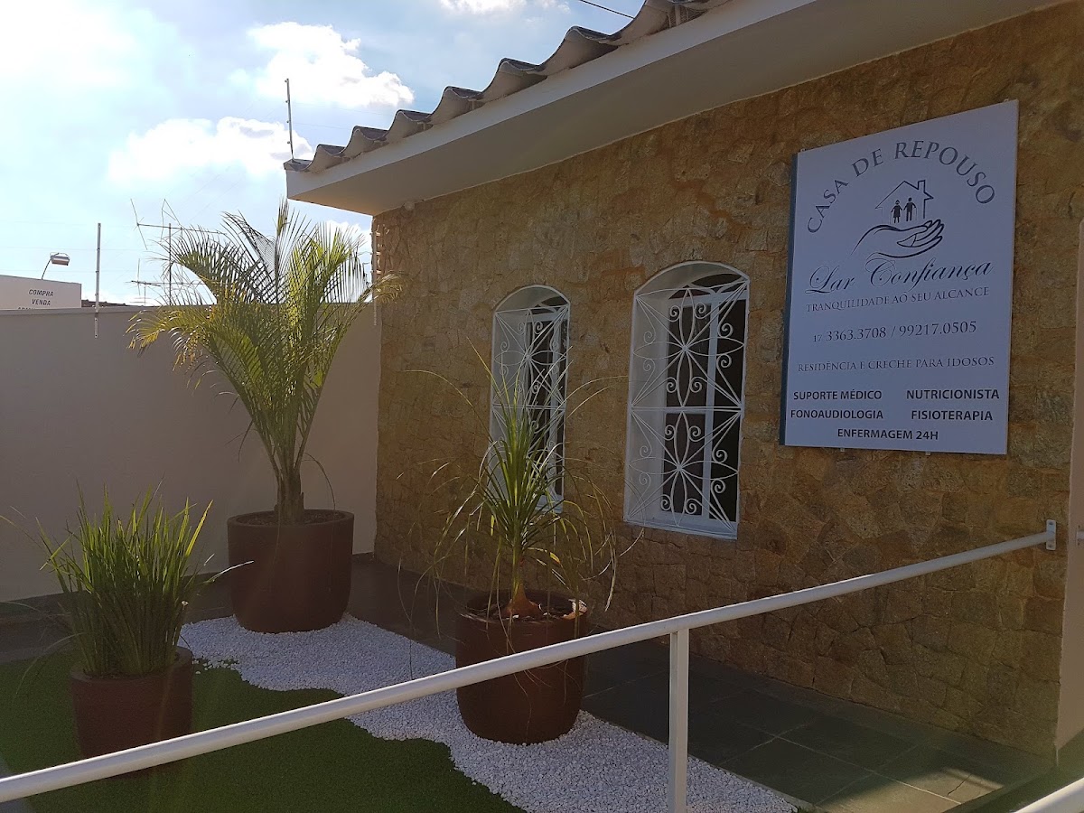 Casa de Repouso Lar Confiança - Creche, Temporada e Residência de Idosos