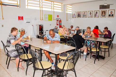 Associação de Atenção Ao Idoso Vila da Fraternidade Ana Jacinta - Foto 6