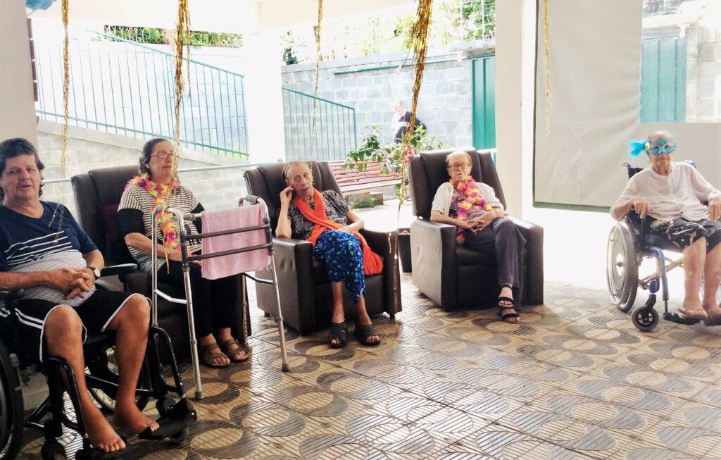 Novo Lar Maturidade com Auxílio - Casa de Repouso para idosos - Foto 9