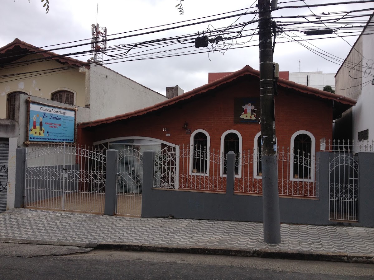 CASA DE REPOUSO ACONCHEGO VÓ DAVINA LTDA