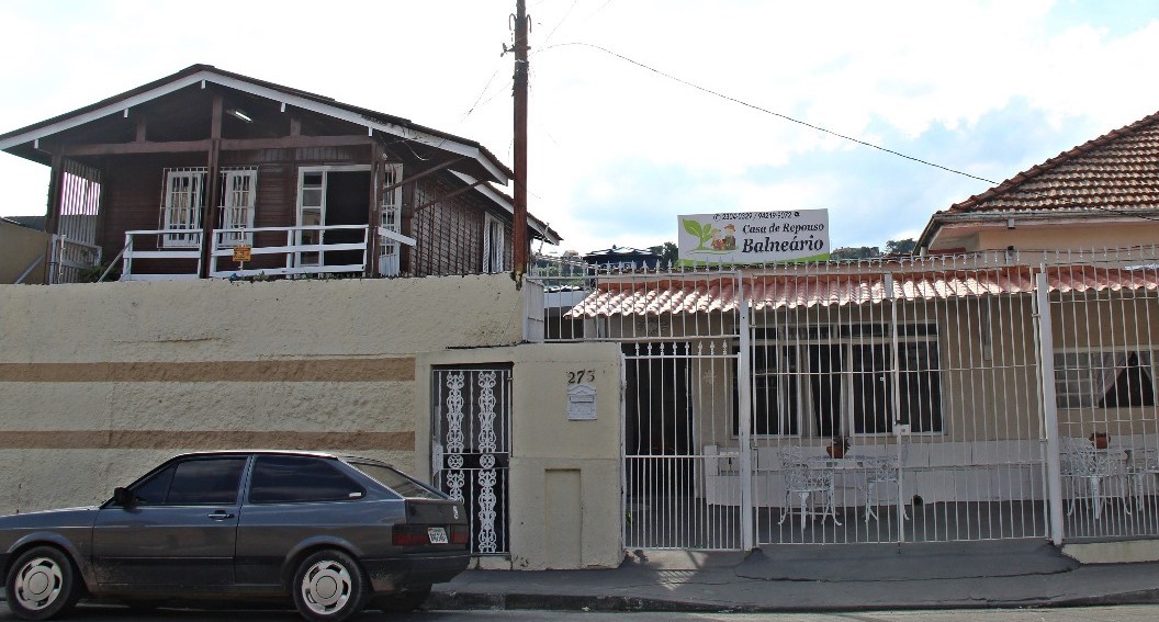 CASA DE REPOUSO BALNEÁRIO