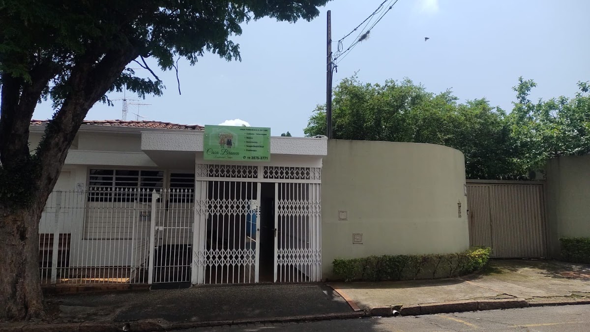 Casa Branca Residencial Sênior