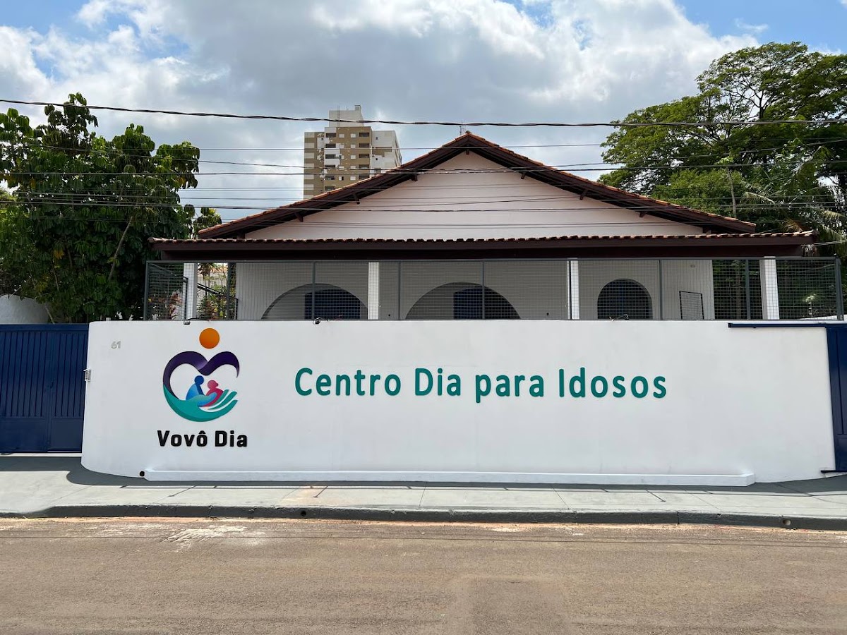 Vovô Dia - Centro Dia para Idosos