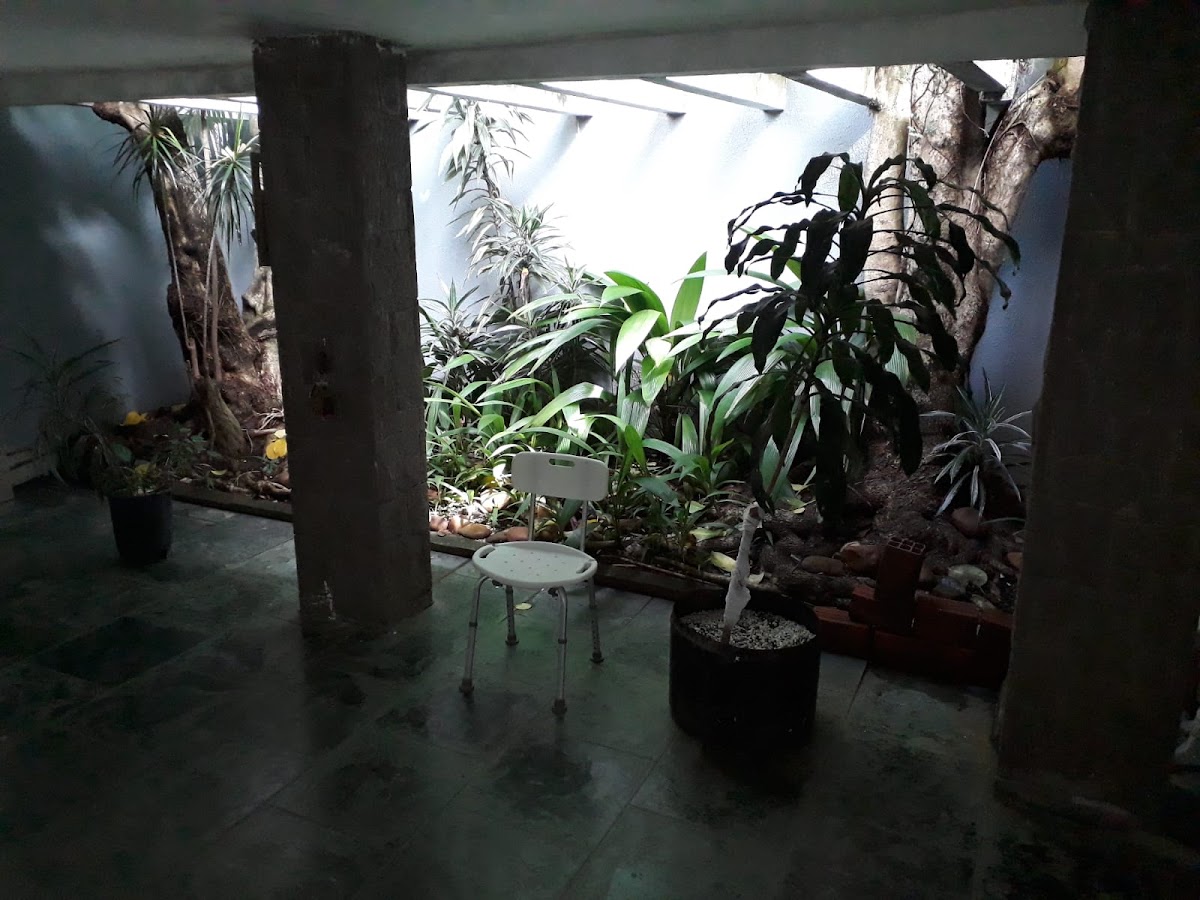 Casa de Repouso e Hospedagem Silveira