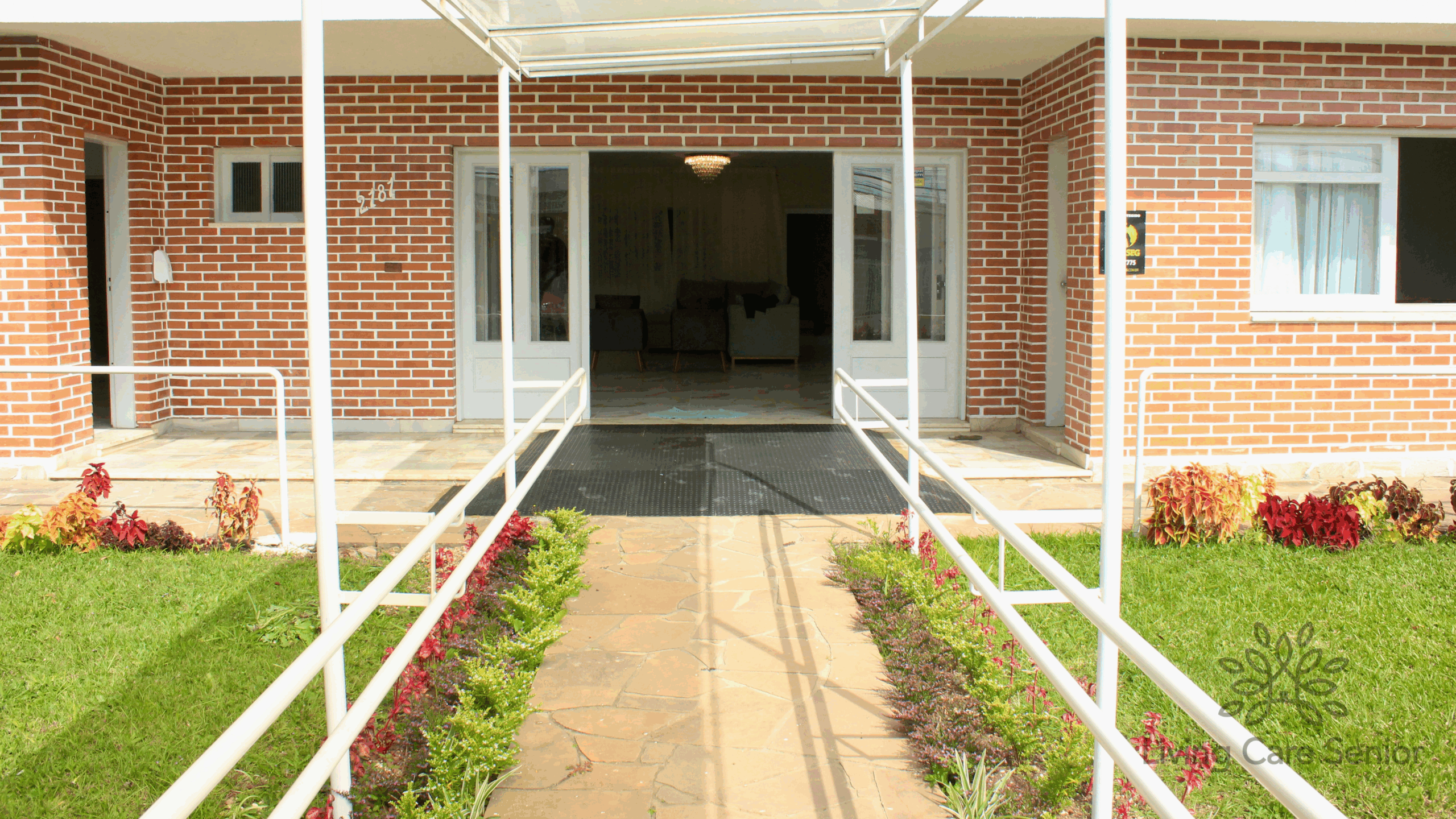 Living Care Senior