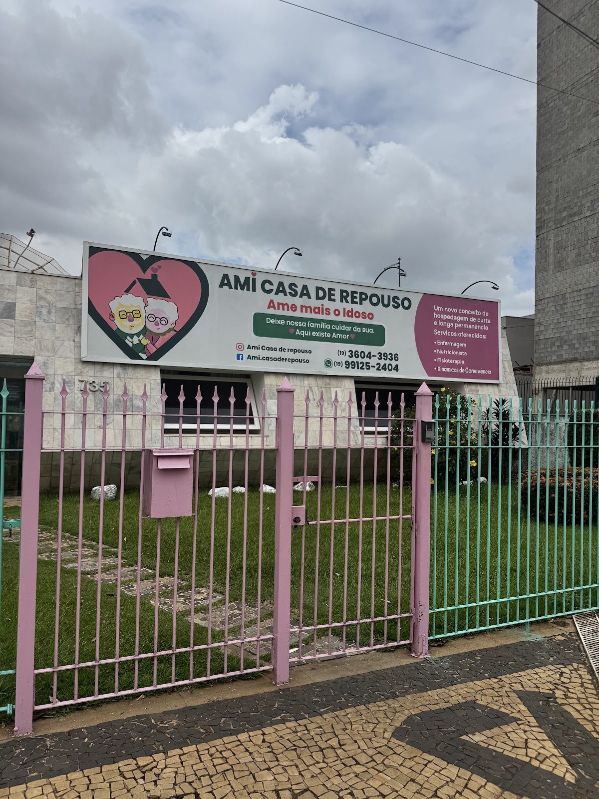 AMI CASA DE REPOUSO " AME MAIS O IDOSO"