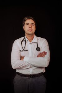 Dr. Rafael Tinoco - Médico de Emagrecimento em Manhuaçu